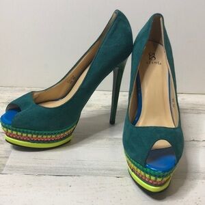 Scene Green Bright Bold Peep Toe Colorful 6 Inch Heel Size Ten